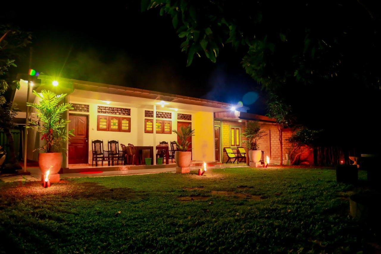 Greenery Lanka Villa Unawatuna Exterior photo