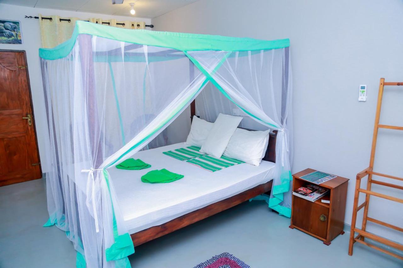 Greenery Lanka Villa Unawatuna Exterior photo